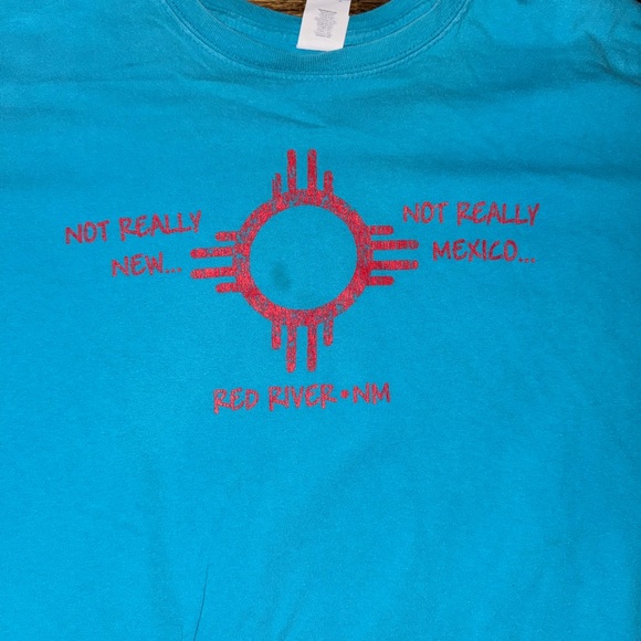 Vintage Tourist Tee: Red River, New Mexico Heavily Worn: 90’s Clothing: Ski Town - Picture 3 of 5
